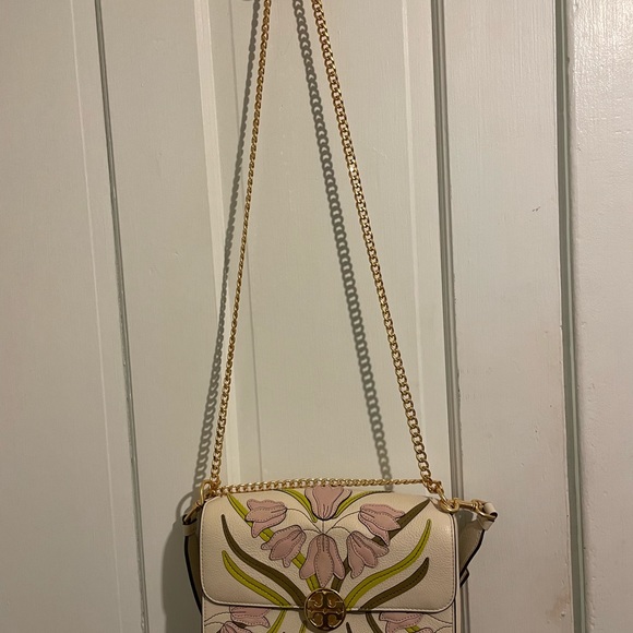 Tory Burch Chelsea Appliqué floral handbag Never Used! - Picture 4 of 5